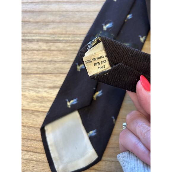 Vintage Men’s Italian Navy Tie 3.75” Flying Ducks Kasmir Wool Silk Blend Hunting - Picture 9 of 13